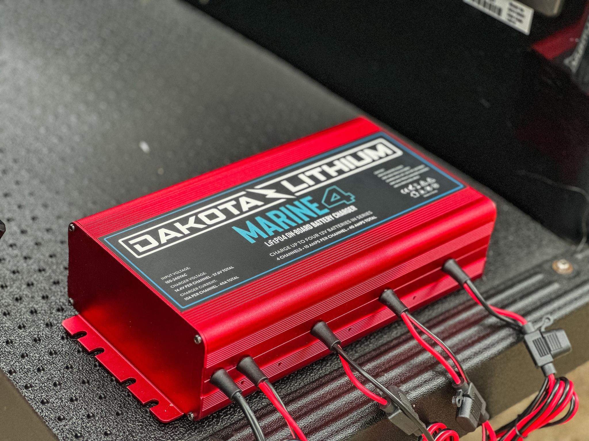 DL 4 Bank on Board Charger