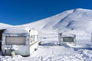 can-i-leave-batteries-in-the-rv-over-the-winter