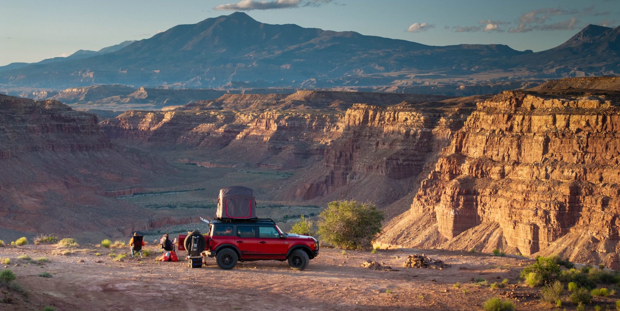 Overland 4X4 Batteries